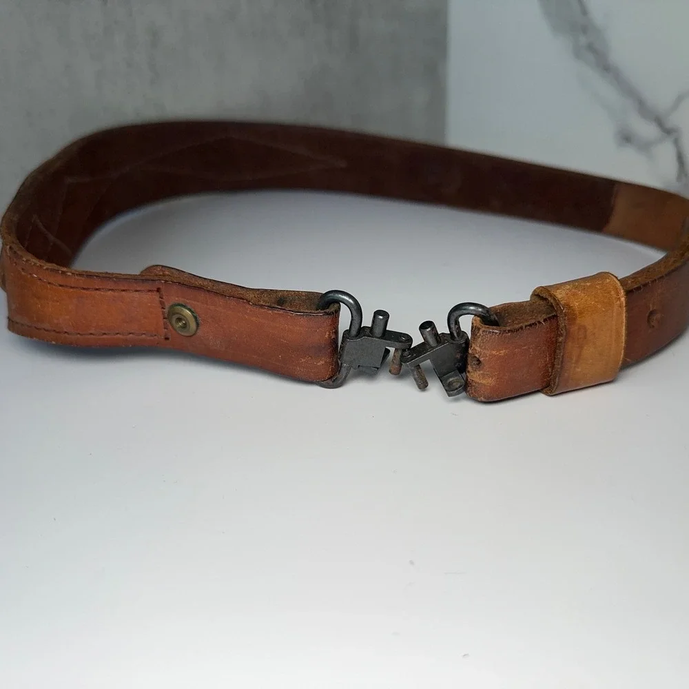 VTG Smith &‎ Wesson Rifle Sling Leather Brown Metal Swivle Brass Chicago Screws